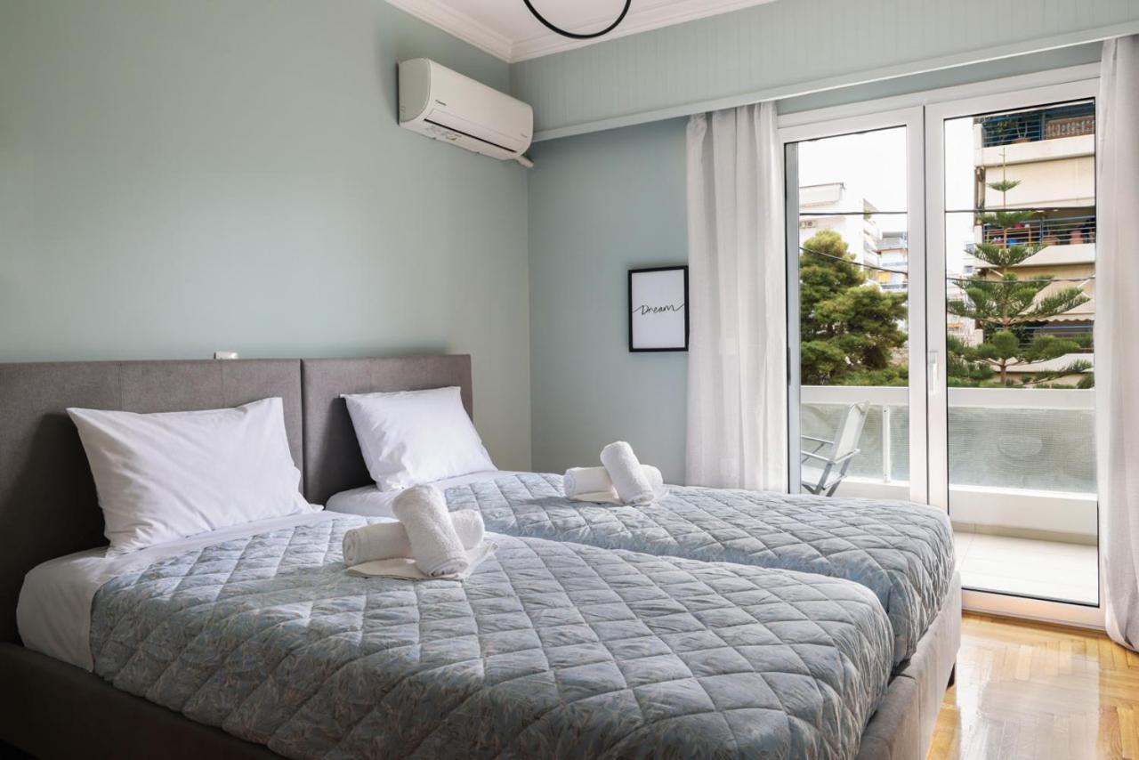 Comfort & Relax Apartment In Athens Riviera Luaran gambar